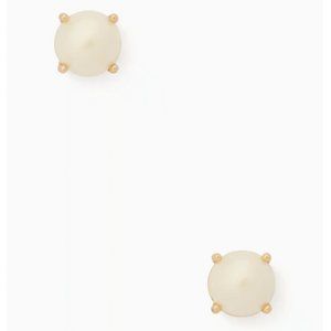 Kate Spade Pearl Gumdrop Studs in Cream NWT